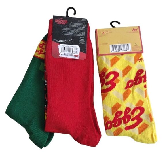 Stranger Things And Eggo Waffles 3 Pairs Crew Socks Bundle NWT - Picture 12 of 12